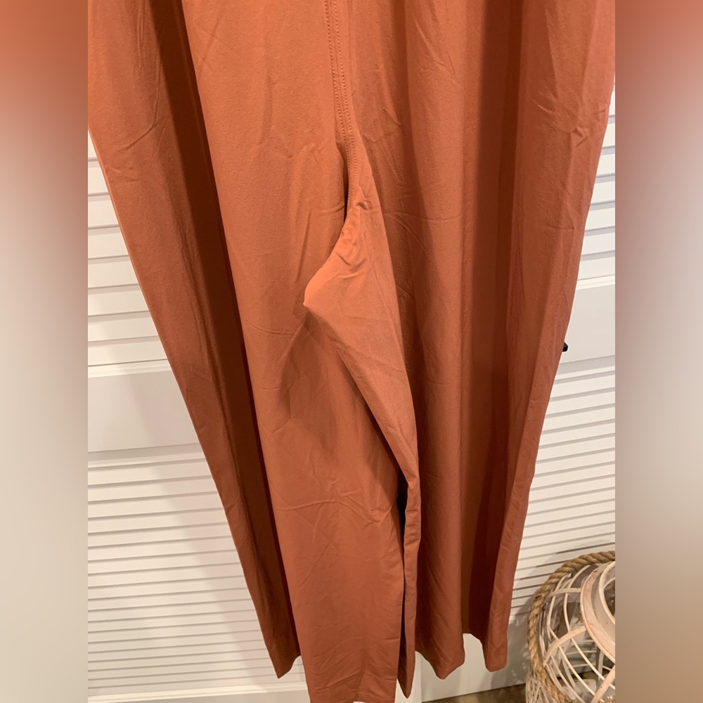 NWOT Athleta The Passenger wide leg jumpsuit brick orange size small - Picture 9 of 9